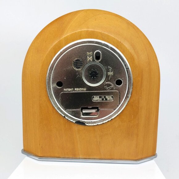 Howard Miller Quartz Table Battery Powered Alarm Clock Model 645-402 - Picture 2 of 4